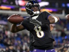 Lamar Jackson detalha lesão nas costas e diz que espera começar no confronto Ravens x Packers: ‘É besteira, mano’
| cinetotal.com.br Lamar Jackson detalha lesão nas costas e diz que espera começar no confronto Ravens x Packers: 'É besteira, mano'
| cinetotal.com.br