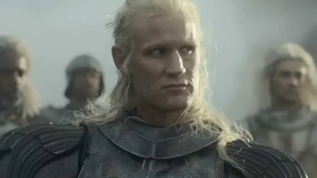 Matt Smith mostrou o dedo médio depois de ser questionado sobre a terceira temporada de House Of The Dragon, e o vídeo é muito engraçado
| cinetotal.com.br