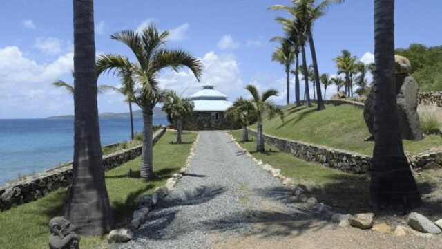 Milhares de novos documentos vinculados a Epstein divulgados pelo Departamento de Justiça dos EUA
| cinetotal.com.br