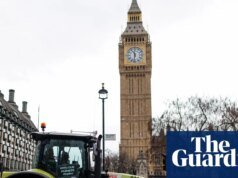 Ministros aumentam limite de imposto sobre herança para fazendas após reação negativa
| cinetotal.com.br Ministros aumentam limite de imposto sobre herança para fazendas após reação negativa
| cinetotal.com.br