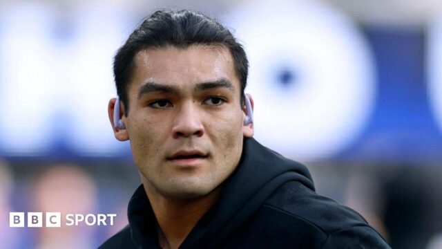 Nacua pede desculpas pelo gesto anti-semita na transmissão ao vivo
| cinetotal.com.br