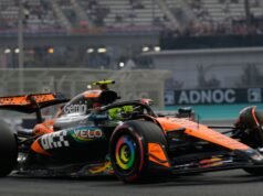 Norris completa largada perfeita na decisão de Abu Dhabi para ultrapassar Verstappen
| cinetotal.com.br Norris completa largada perfeita na decisão de Abu Dhabi para ultrapassar Verstappen
| cinetotal.com.br