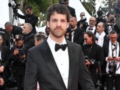 O diretor de ‘A Peste’, Charlie Polinger, fala sobre como fazer o público se contorcer ao revisitar sua infância e como um filme sobre bullying se desenrola na América de Trump
| cinetotal.com.br O diretor de 'A Peste', Charlie Polinger, fala sobre como fazer o público se contorcer ao revisitar sua infância e como um filme sobre bullying se desenrola na América de Trump
| cinetotal.com.br