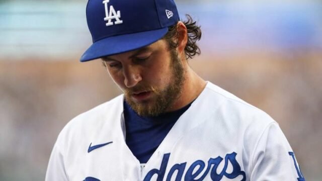 O ex-apaziguador dos Phillies supostamente assina com o BayStars do NPB para substituir Trevor Bauer
| cinetotal.com.br