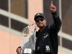 O gerente dos Dodgers, Dave Roberts, ficaria “bem” com um teto salarial com as negociações do CBA se aproximando
| cinetotal.com.br O gerente dos Dodgers, Dave Roberts, ficaria “bem” com um teto salarial com as negociações do CBA se aproximando
| cinetotal.com.br