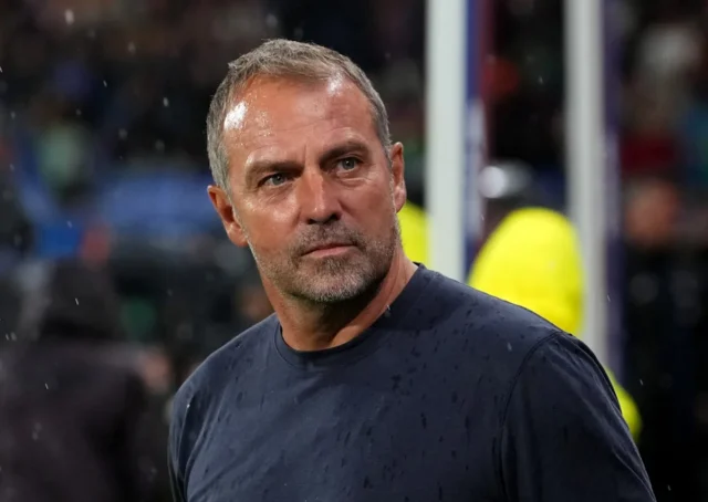 O grande dilema de seleção de Flick antes de Barcelona O grande dilema de seleção de Flick antes de Barcelona x Atlético de Madrid
| cinetotal.com.br