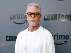 O que a família de Eric Dane disse sobre a batalha contra a ELA: ‘Minhas garotas estão sofrendo’
| cinetotal.com.br O que a família de Eric Dane disse sobre a batalha contra a ELA: ‘Minhas garotas estão sofrendo’
| cinetotal.com.br