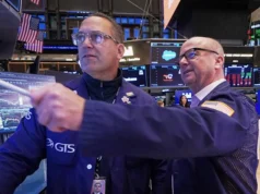 Os bancos caem à medida que o ASX recua; Mineradores sobem
| cinetotal.com.br Os bancos caem à medida que o ASX recua; Mineradores sobem
| cinetotal.com.br