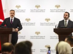 Os confrontos aumentam enquanto altas autoridades turcas visitam a Síria antes do prazo para a integração curda
| cinetotal.com.br Os confrontos aumentam enquanto altas autoridades turcas visitam a Síria antes do prazo para a integração curda
| cinetotal.com.br