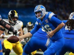 “Os livros de jogos de azar controlam mais do que vocês pensam”: o ex-companheiro de equipe de Joe Burrow alega fraude no Lions vs. Steelers depois que Detroit foi “assanhado” pelos árbitros
| cinetotal.com.br “Os livros de jogos de azar controlam mais do que vocês pensam”: o ex-companheiro de equipe de Joe Burrow alega fraude no Lions vs. Steelers depois que Detroit foi “assanhado” pelos árbitros
| cinetotal.com.br