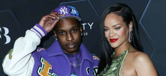 Os planos de Natal de A$AP Rocky com Rihanna escondem Os planos de Natal de A$AP Rocky com Rihanna escondem um toque doce
| cinetotal.com.br