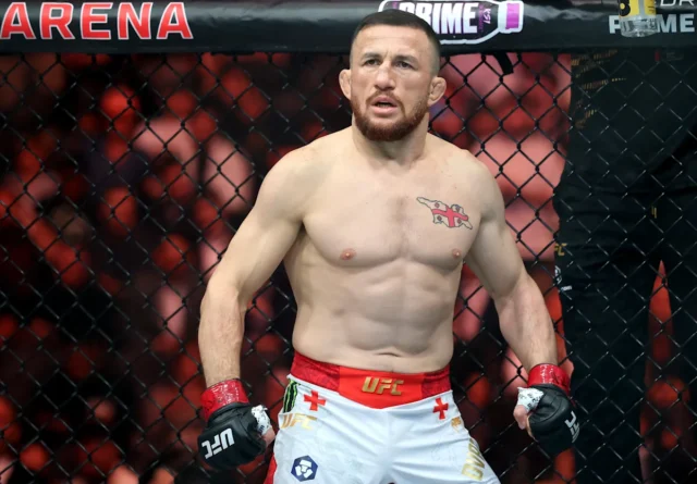 Previsões do UFC 323: escolhas de Dvalishvili x Yan, probabilidades e o que saber
| cinetotal.com.br