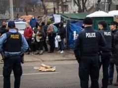 Processo de Camp Nenookaasi contra o prefeito Frey rejeitado
| cinetotal.com.br Processo de Camp Nenookaasi contra o prefeito Frey rejeitado
| cinetotal.com.br