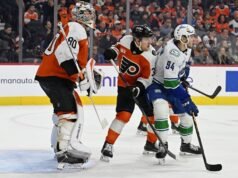Quarta linha brilha enquanto Flyers encerra sequência de vitórias de Canucks
| cinetotal.com.br Quarta linha brilha enquanto Flyers encerra sequência de vitórias de Canucks
| cinetotal.com.br