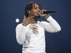 Rapper Toosii se compromete com Syracuse como parte da aula de autógrafos de 2026
| cinetotal.com.br Rapper Toosii se compromete com Syracuse como parte da aula de autógrafos de 2026
| cinetotal.com.br