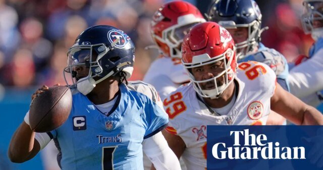 Resumo da NFL: Chiefs caiu para QB3 quando Minshew se machucou na derrota para os Titans
| cinetotal.com.br