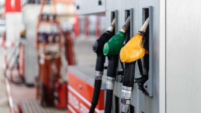 Revendedores de bombas de gasolina em Manipur ameaçam encerrar operações devido a exigências de extorsão
| cinetotal.com.br