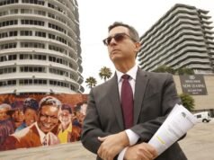 Robert Silverstein, que lutou contra a prefeitura pelo desenvolvimento de Hollywood e venceu, morre aos 57 anos
| cinetotal.com.br Robert Silverstein, que lutou contra a prefeitura pelo desenvolvimento de Hollywood e venceu, morre aos 57 anos
| cinetotal.com.br