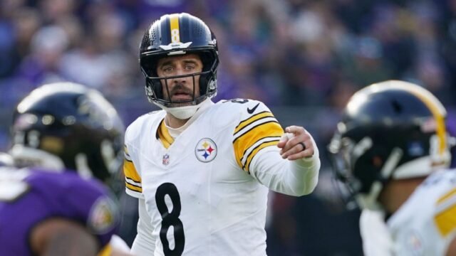 Rodgers, do Steelers, ponderará 'opções' e aposentadoria
| cinetotal.com.br