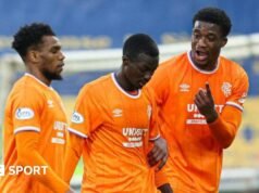 Rohl busca ‘novo impulso’ com o Rangers
| cinetotal.com.br Rohl busca 'novo impulso' com o Rangers
| cinetotal.com.br