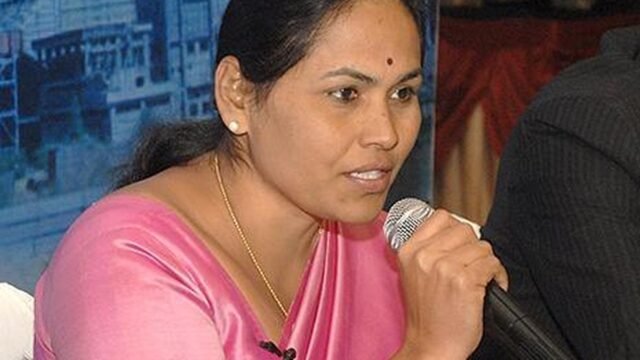 Shobha Karandlaje critica o governo do Congresso. por falta de governança no Estado
| cinetotal.com.br