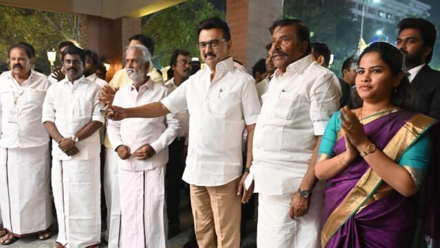 Stalin inaugura Victoria Public Hall restaurado em Chennai
| cinetotal.com.br