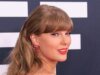 Taylor Swift supostamente ofereceu à noiva uma quantia irresistível para conseguir a data do casamento em um local luxuoso
| cinetotal.com.br Taylor Swift supostamente ofereceu à noiva uma quantia irresistível para conseguir a data do casamento em um local luxuoso
| cinetotal.com.br