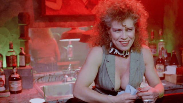 Thriller de comédia extremo e desequilibrado dos anos 80 revela brutalmente o preço de buscar a fama
| cinetotal.com.br