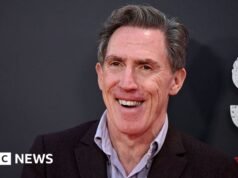 Tiramos muito a roupa – Brydon na nova série
| cinetotal.com.br Tiramos muito a roupa - Brydon na nova série
| cinetotal.com.br