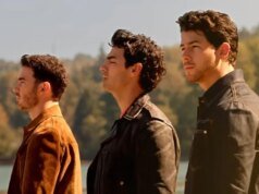 Trailer de “Camp Rock 3” faz homenagem ao personagem de Demi Lovato e mais nostalgia
| cinetotal.com.br Trailer de "Camp Rock 3" faz homenagem ao personagem de Demi Lovato e mais nostalgia
| cinetotal.com.br