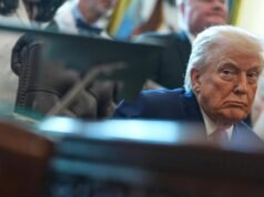 Trump substituirá quase 30 diplomatas de carreira em cargos de embaixador por aliados do “América Primeiro”
| cinetotal.com.br Trump substituirá quase 30 diplomatas de carreira em cargos de embaixador por aliados do “América Primeiro”
| cinetotal.com.br