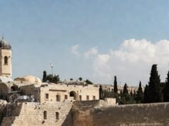 Um profeta morto, um livro de história, um profeta vivo que é a estrela viva em seu tempo e pode dar…
| cinetotal.com.br Um profeta morto, um livro de história, um profeta vivo que é a estrela viva em seu tempo e pode dar…
| cinetotal.com.br