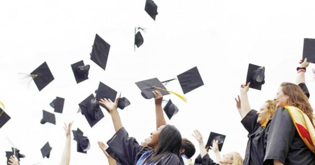 Várias universidades do Reino Unido restringem o recrutamento de Bangladesh
| cinetotal.com.br