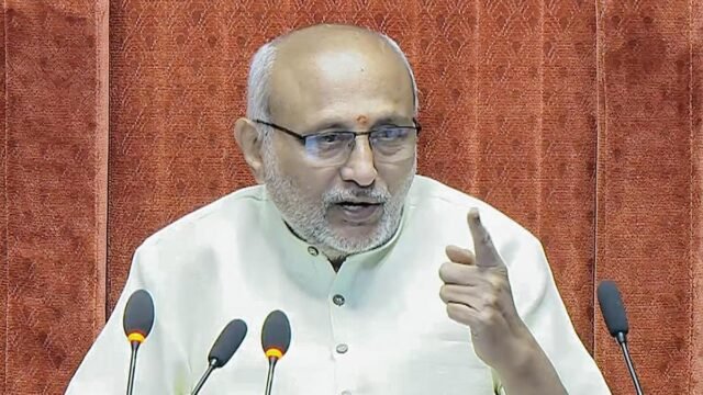 Vice-presidente aconselha estagiários de contas de defesa a se concentrarem na entrega de última milha
| cinetotal.com.br