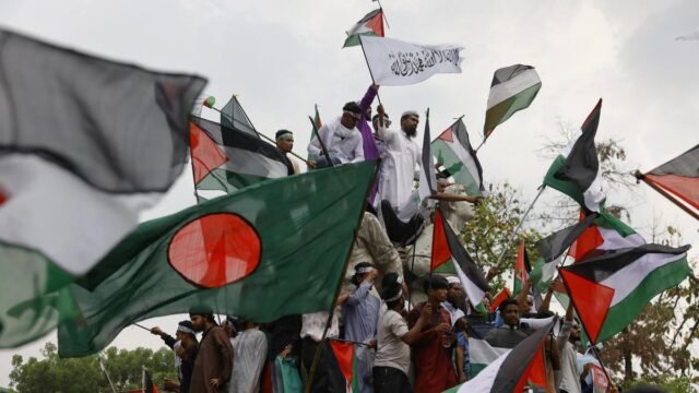 ‘Sinta-se mais assustado como indiano do que como hindu’, diz estudante de Bengala Ocidental em Bangladesh
| cinetotal.com.br