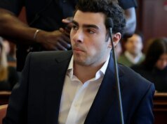 Os advogados de Luigi Mangione buscam bloquear a pena de morte em audiência importante
| cinetotal.com.br Os advogados de Luigi Mangione buscam bloquear a pena de morte em audiência importante
| cinetotal.com.br