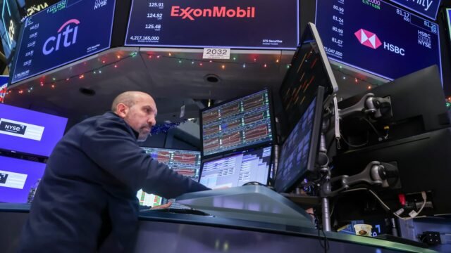 Os futuros das ações pouco mudaram depois que o Dow Os futuros das ações pouco mudaram depois que o Dow sobe para registrar a captura do líder da Venezuela pelos EUA: atualizações ao vivo - CNBC
| cinetotal.com.br